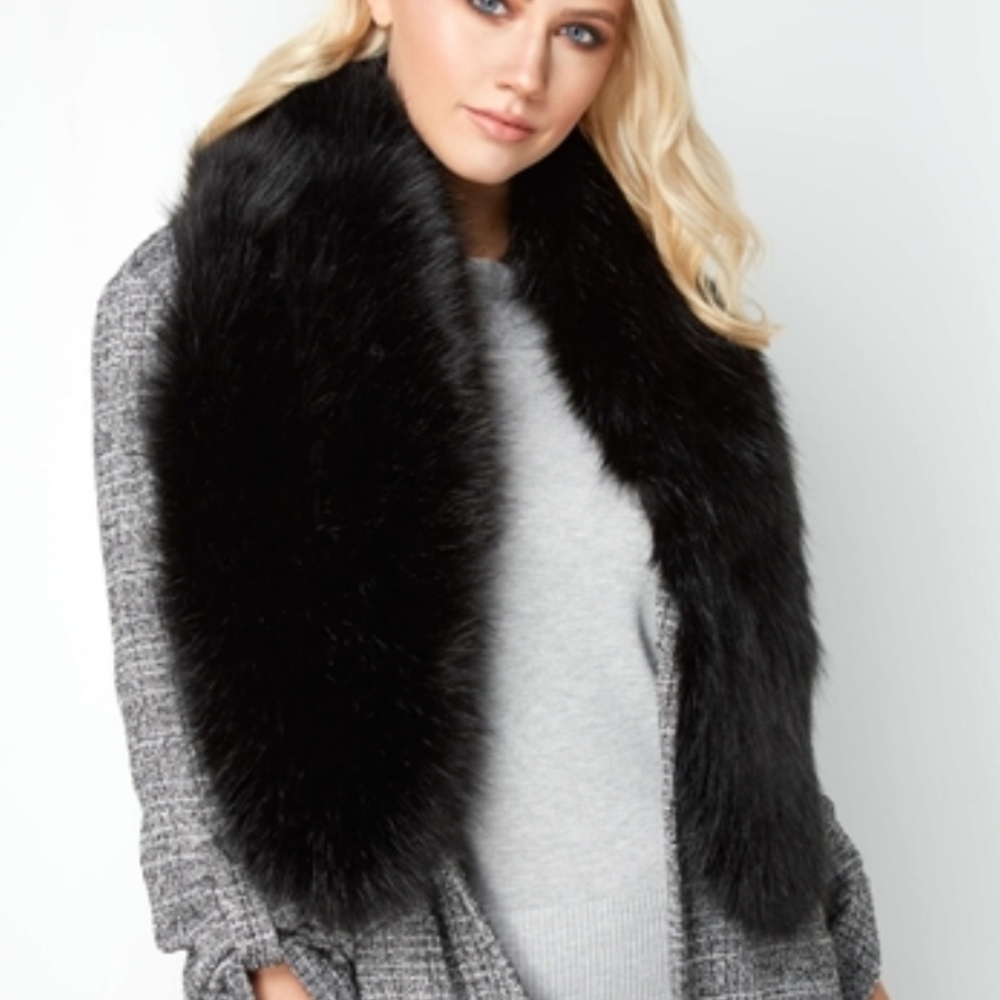 Black Faux fur shawl